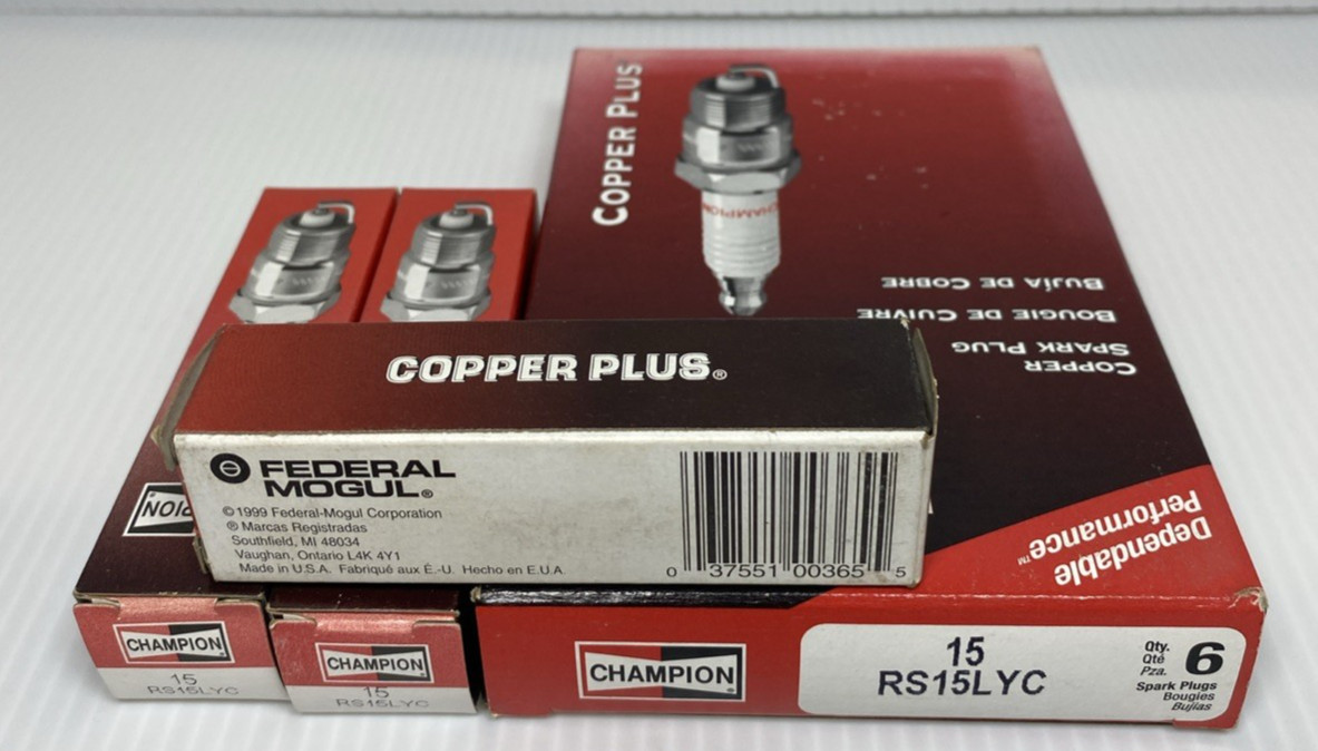 Lot of 9 Champion Copper Plus Spark Plugs 15 RS15LYC