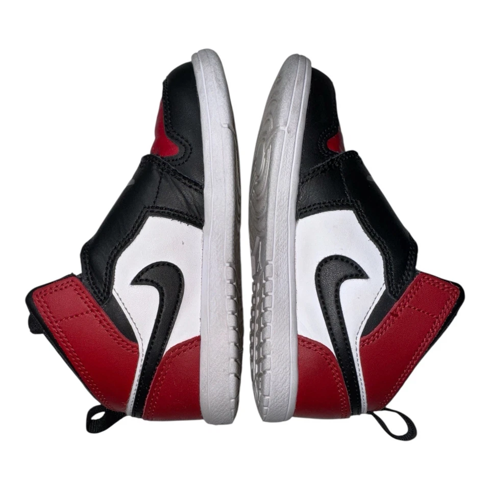 🔥 Zapatillas Nike Sky Jordan 1 TD negras y rojas universitarias para niños pequeños talla 10 BQ7196-016 🔥 Foto 3 de 4