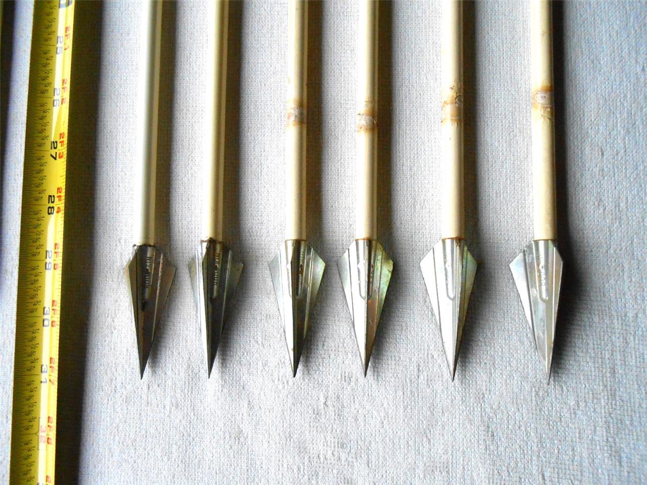 12 VINTAGE WOOD SHAFT ARROWS BY RAULF ARCHERY BODKIN BROADHEAD 4045