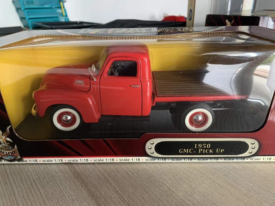 Road Signature 1/18 1:18 1950 GMC Pickup Truck  NIB - Immagine 2 di 4