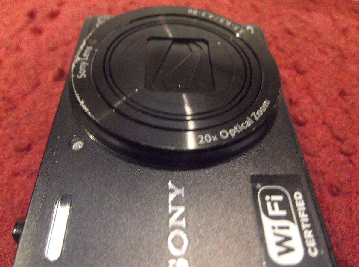 Sony Cyber-Shot DSC-WX300 18.2MP 20x Wi-Fi Digital Camera Sony Cyber-Shot DSC-WX300 18.2MP 20x Wi-Fi Digital Camera
