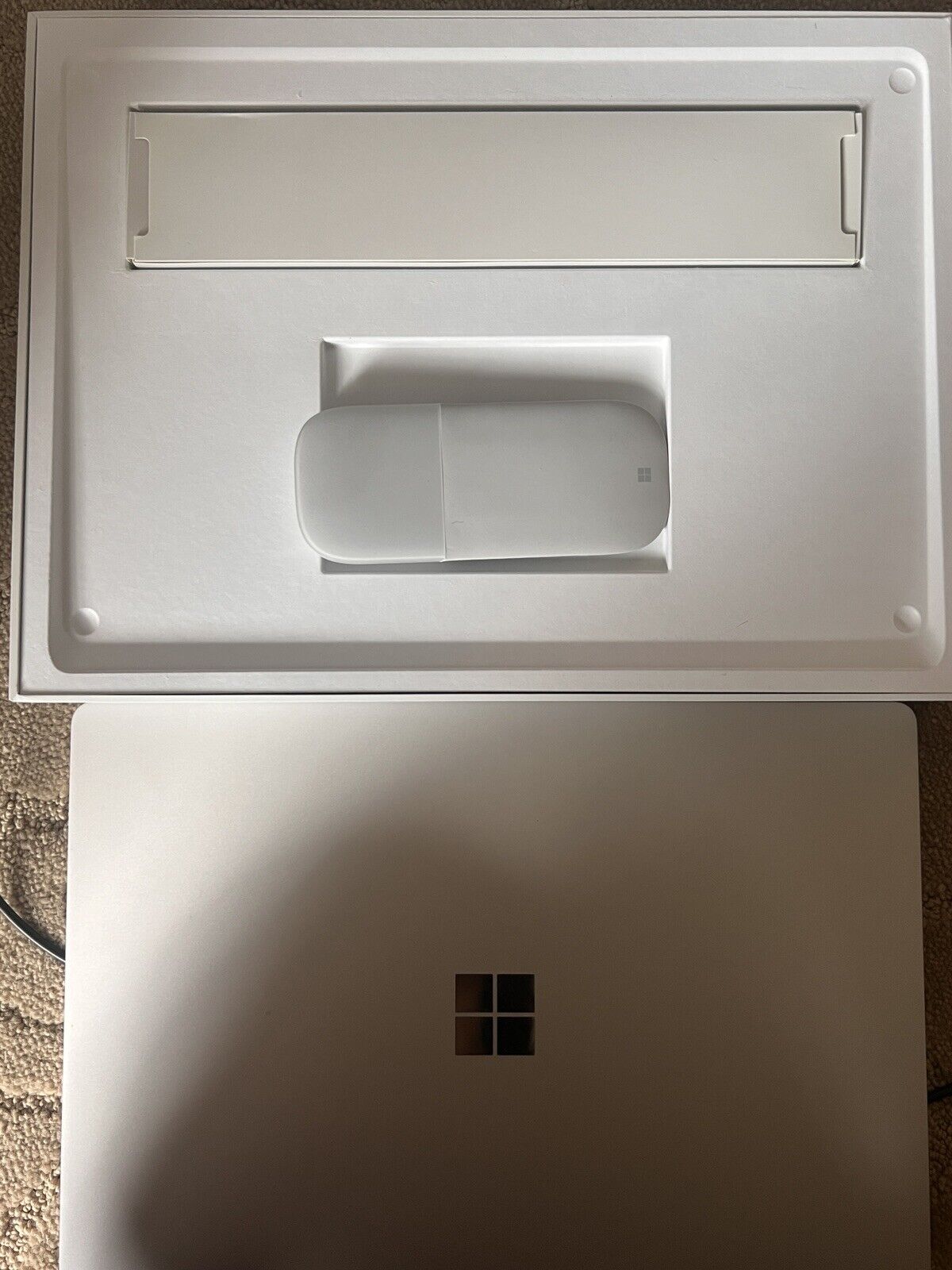 Microsoft Surface Laptop 1769 Intel Core i5 8gb/256gb- Touchscreen 13.5in W10S - Picture 5 of 7