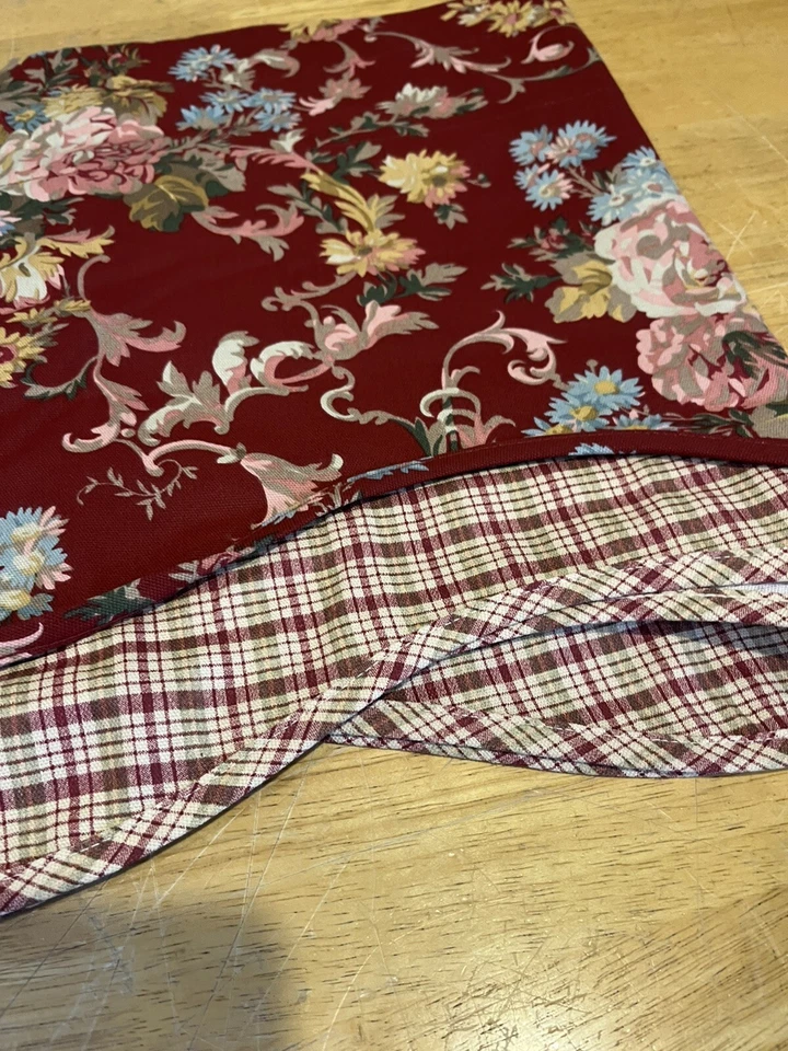 Cenefas American Living de Ralph Lauren rojas florales y de algodón a cuadros 78"X16,5" Foto 2 de 4