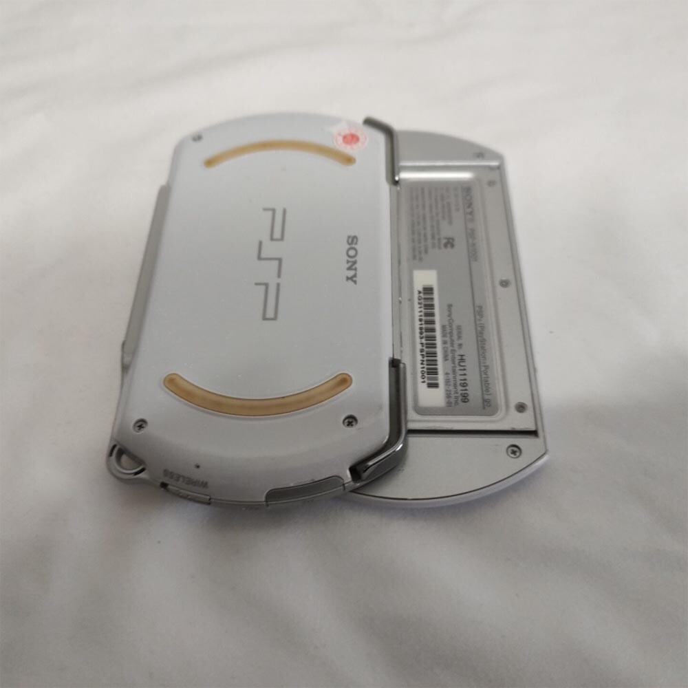Sony PSP GO console White with Charger PSPN1001 US Free Shipping eBay