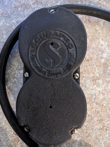 Vintage ScubaPro Scuba Diving Computer Gauge Console - Picture 5 of 9
