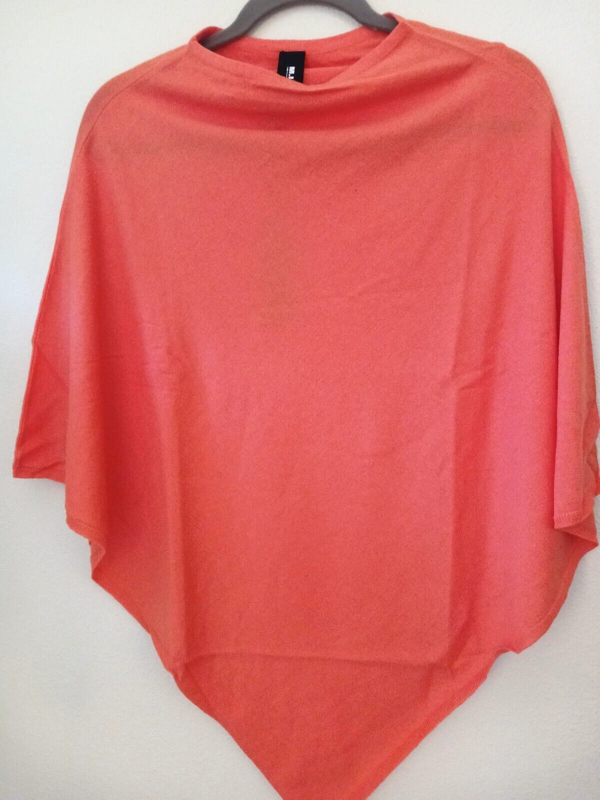 M.I.L.A MILA Los Angeles One Size 80% Cashmere 20% Cotton Orange Knit Poncho NWT