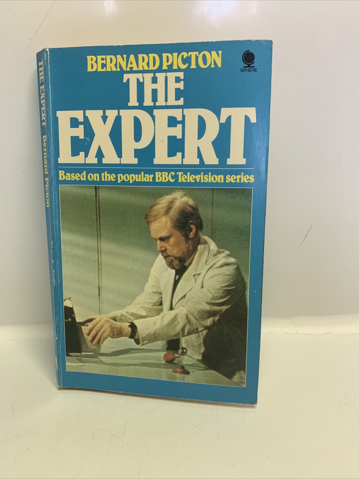 The Expert by Picton, Bernard Paperback Book 1976 *