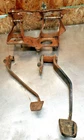 84-88 TOYOTA PICKUP 4RUNNER 5 SPEED CLUTCH PEDAL BRAKE MANUAL BRACKET MOUNT OEM