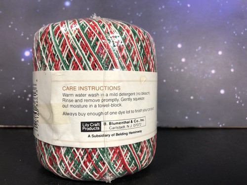 New Lily Big Deal Crochet Thread 138 S Mistletoe 3100 Size 5 250 YDS Christmas - Picture 3 of 6