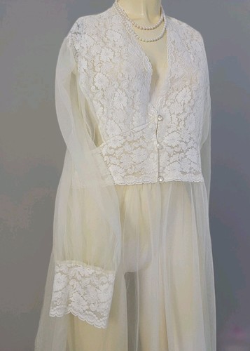 VTG Amoureuse Pale Yellow 4X Maxi Sheer Lingerie Lace Chiffon Nightgown Robe - Picture 3 of 17