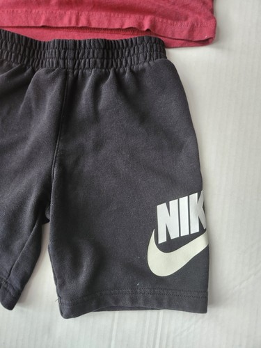 Boy's Lot Of Nike Athletic Shirts/Shorts Size Small 7 (4 Piece Bundle) - Picture 4 of 14