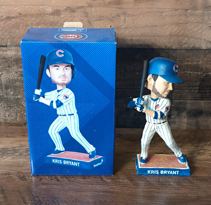 Forever Collectibles Kris Bryant Chicago Cubs MLB #17 Infield Bobblehead w/ Box
