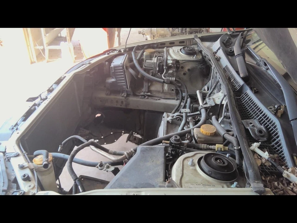 (LOCAL PICKUP ONLY) Hood Outback Without Hood Scoop Fits 05-07 LEGACY 725101 Foto 3 de 4