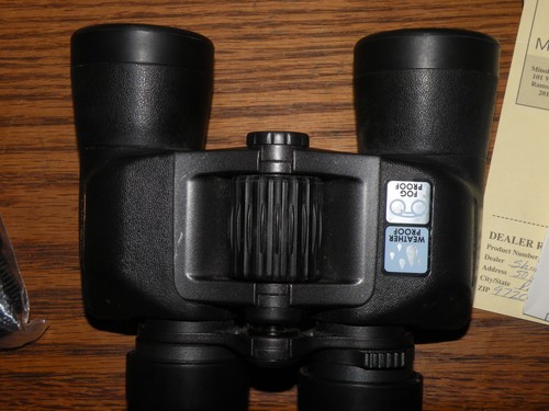 Minolta Activa 8x40 WP.FP 8.2 Degree Fully Multi Coated Wide Angle Binocular - Picture 16 of 18