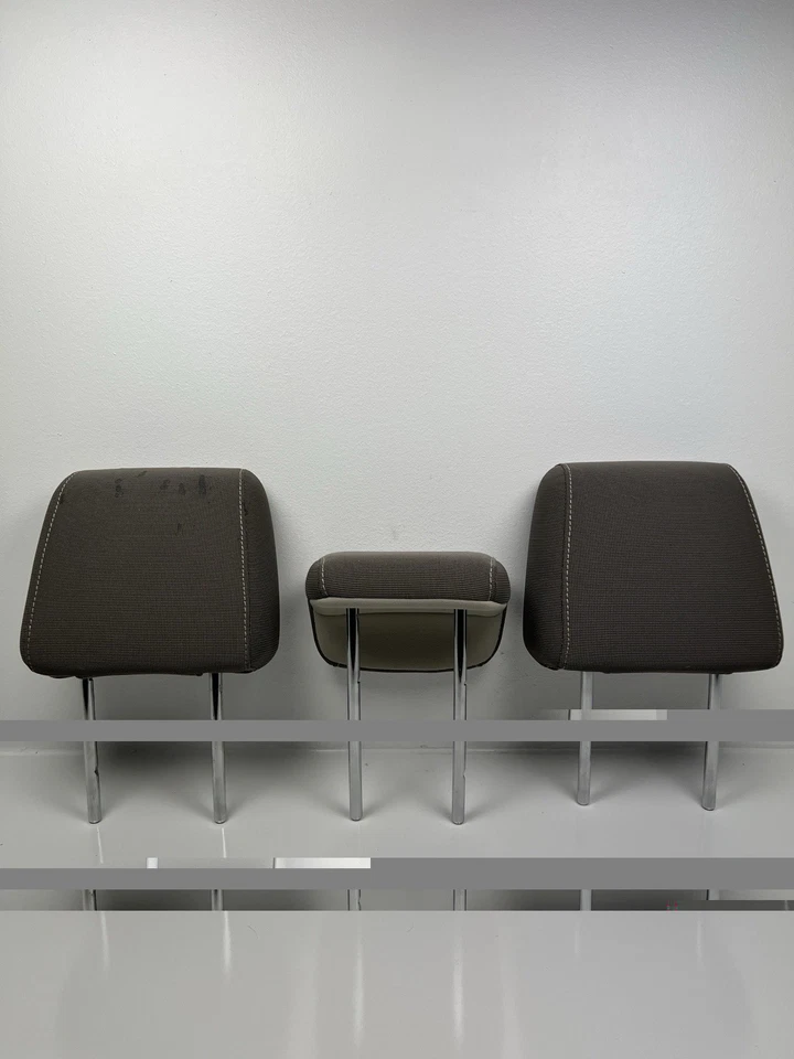 Juego de 3 reposacabezas de piedra mediana para asiento trasero Ford Focus 2012-2014 Foto 2 de 4