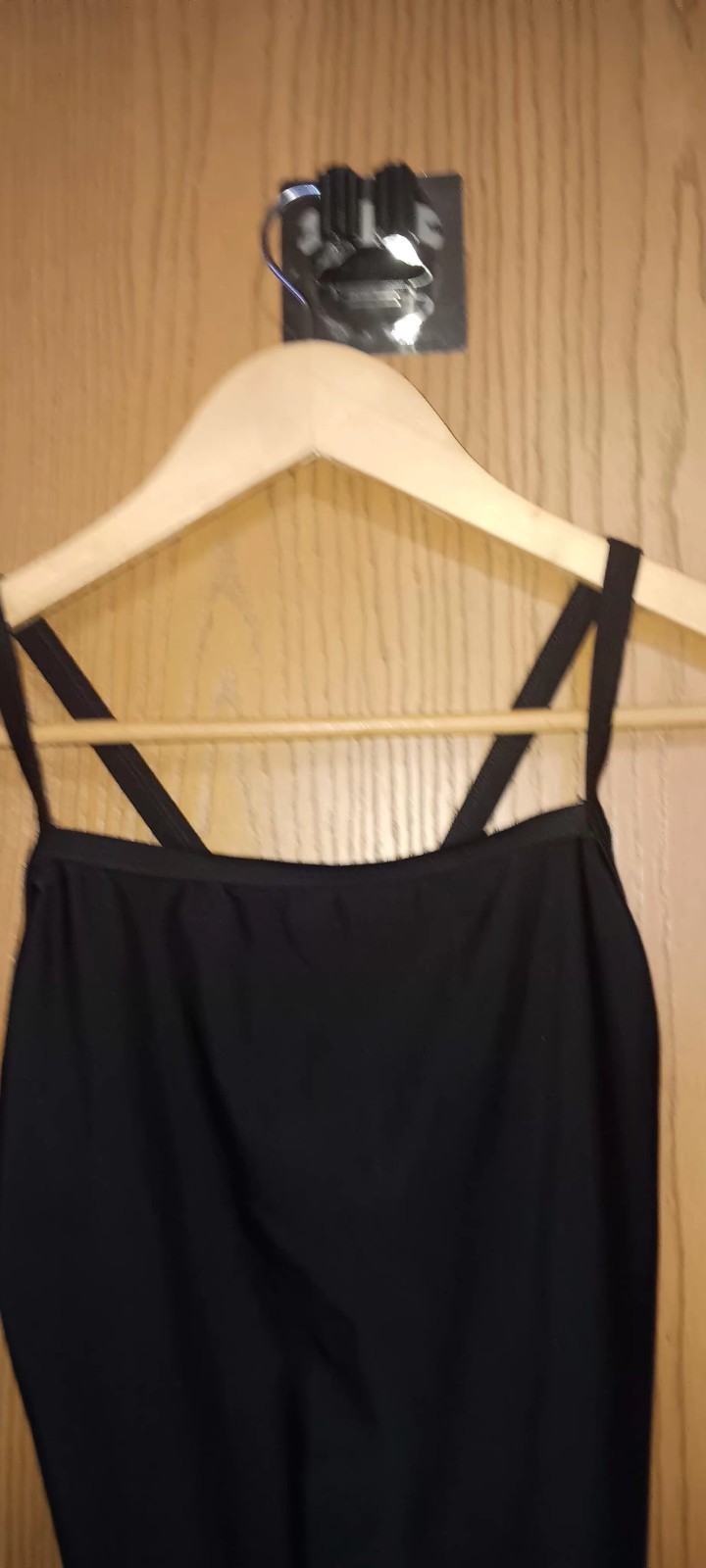 Speedo LT Pro Womens Size 14/40 Black Keyhole Back Crisscross Straps...