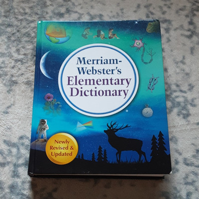 Merriam-Webster Elementary Dictionary Hardcover 2011 Revised 824 Pages