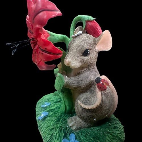 Charming Tails Peek A Boo In Posies Summer Spring Red Flowers Mouse Figurine - Afbeelding 5 van 7