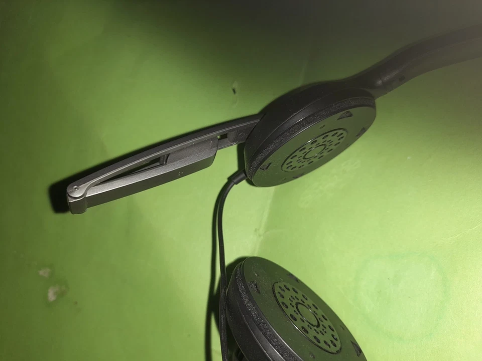 Sennheiser PC 230 Headphones mic Music Gaming Online meetings fastUKdispatch VGC, photo 3 of 4
