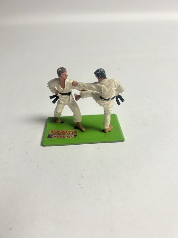Britains Ltd: The Sports / Nice Set of 2 Karate Players