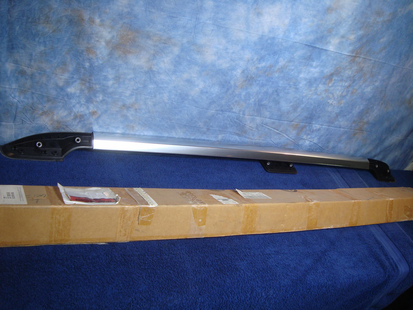 Rail Luggage Rack Mountaineer Roof 200204 RH satin U152 Ford