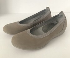 Women  s Dansko Slip On Shoes Size 38 Taupe