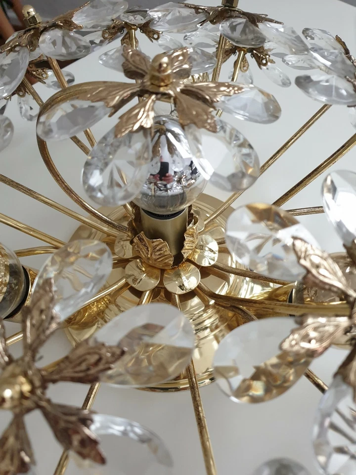 Lámpara de techo Italia con prisma floral en forma de cúpula Foto 4 de 4