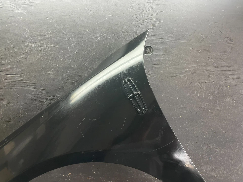 Lincoln MKZ 2010 a 2012 guardabarros delantero izquierdo lado del conductor negro N9186 Foto 2 de 4