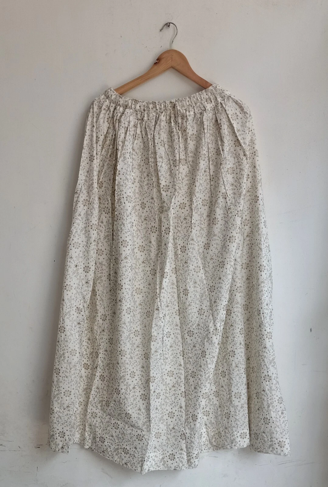 Cotton White Gold Floral Print Skirt Indian Women Clothing Skirt Partywear Skirt