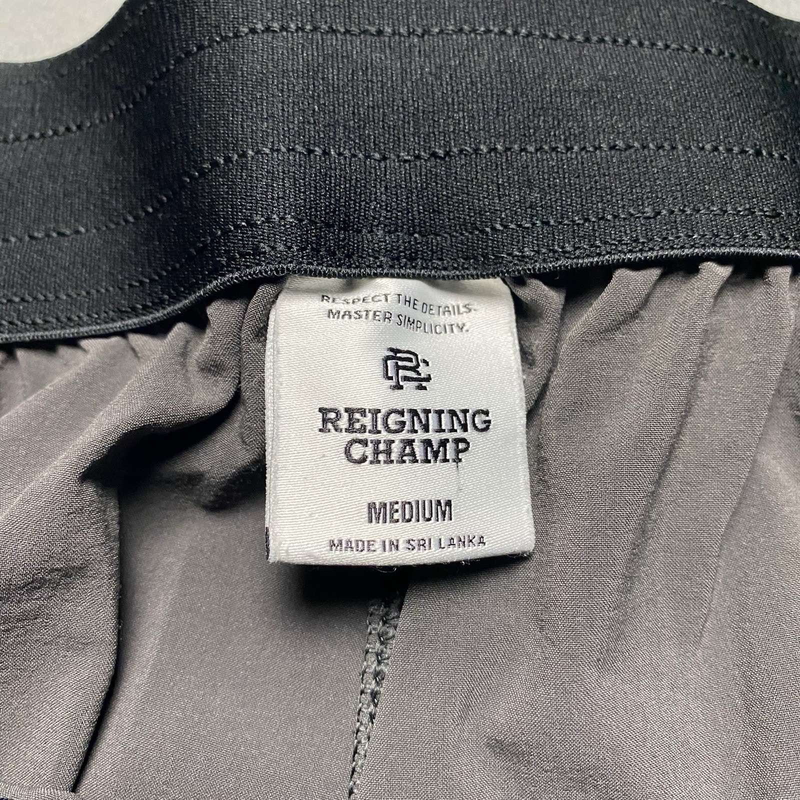 Reigning Champ Shorts Drawstring Performance Stre… - image 4