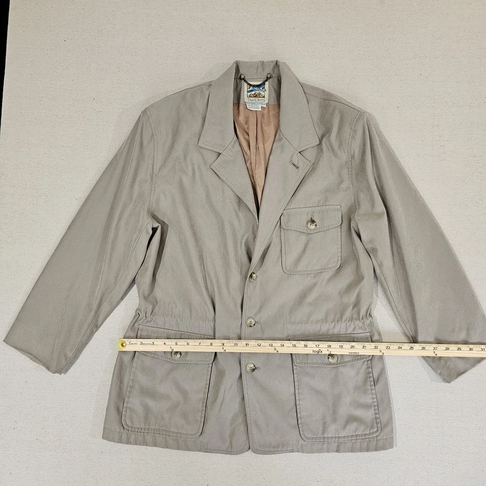 TravelSmith Jacket Mens Large Beige Lightweight Barn Coat Blazer Utility Safari - Image 3 of 4