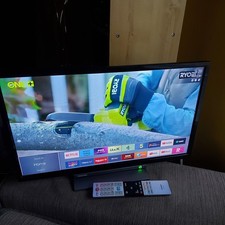 Toshiba 24WK3C63DB/2 - 24" Smart TV - LED FREEWVIEW HD/FREESAT HD TV + REMOTE