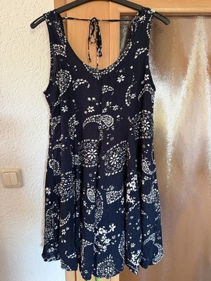  Bluse Kleid Gr. 40/42 Blau Weiß aus Rayon Waschbar Top Zustand   