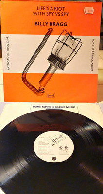 First Press ! Billy Bragg   Life's a Riot with Spy vs Spy Vinyl LP 45 U/- UTIL 1