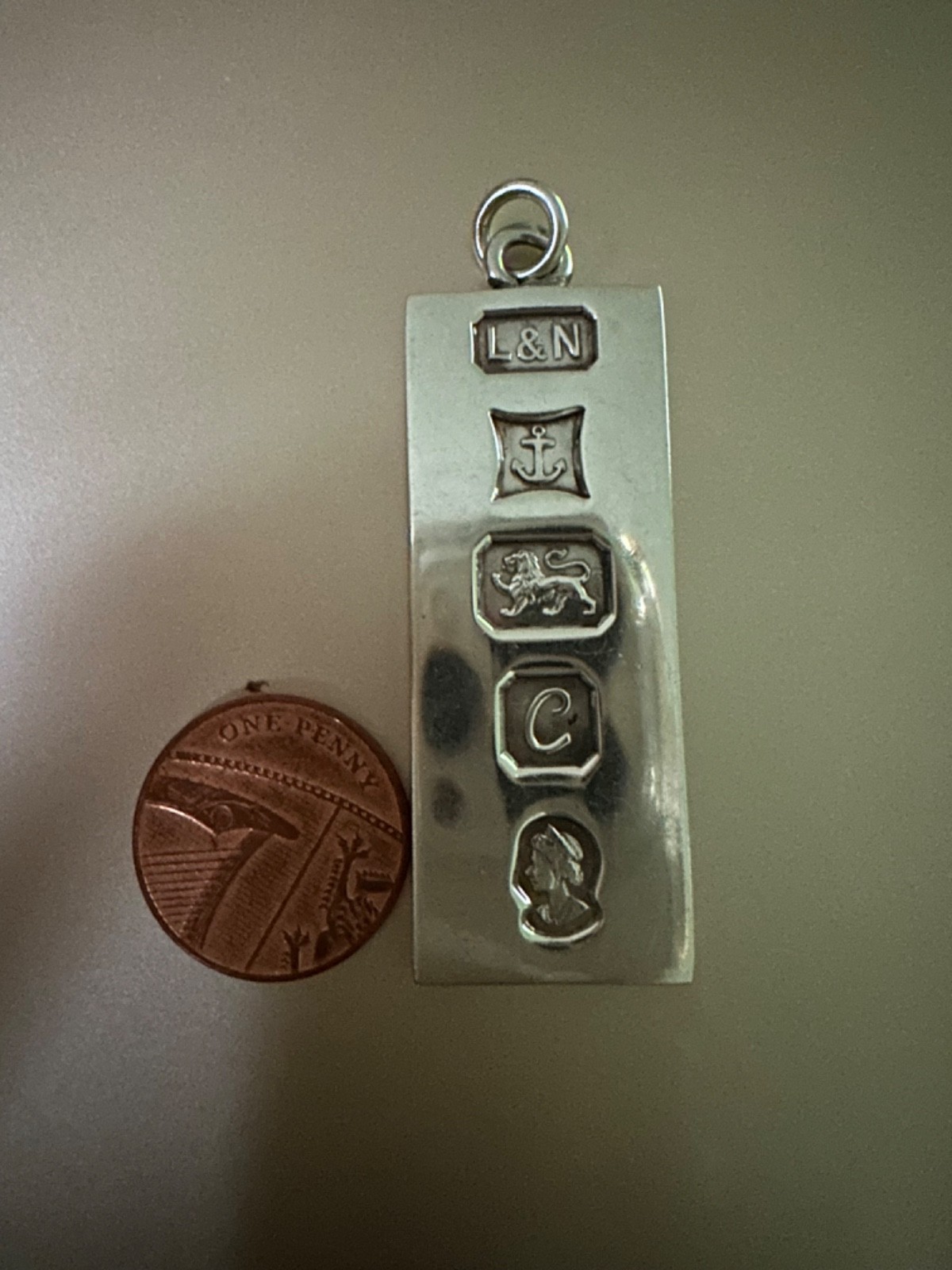 SUPERB VERY LARGE  VINTAGE SOLID SILVER ENGRAVED … - image 9