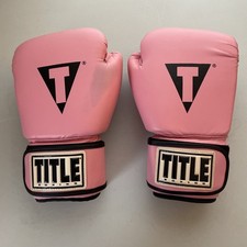 Boxing gloves Women’s Title Classic wrist wrap Pink Large pre owned ~ great cond