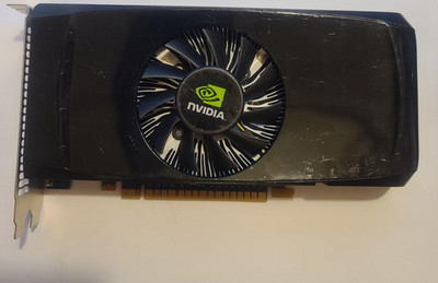 NVIDIA/Nvidia Geforce GTS 450/1.5 GB GDDR5 (Samsung)/PCIe x16/Bus Width 192 Bit