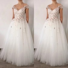 Off Shoulder Wedding Dresses 3D Floral Lace Ballgowns V‑Neck Tulle Bridal Gowns