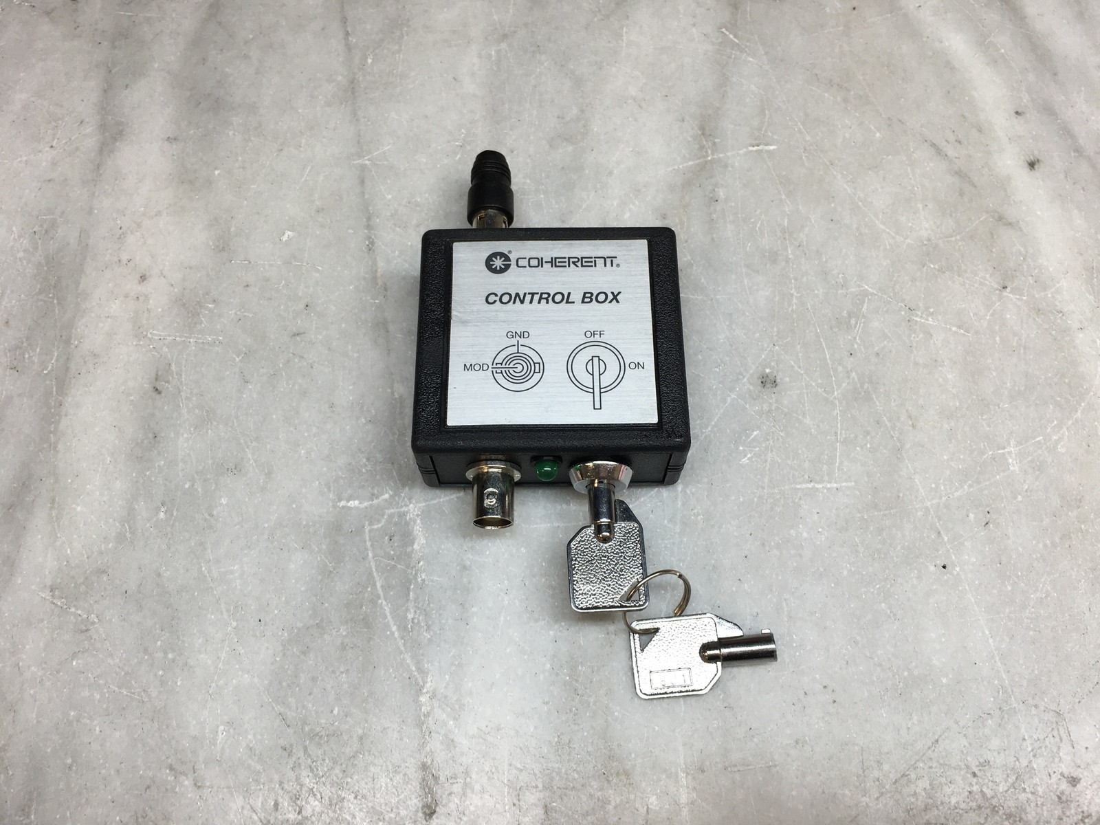 Coherent Cube 1174298 / AB 405nm 50mW Max 160mW mfg 2016 w/ Pwr Supply & Cables