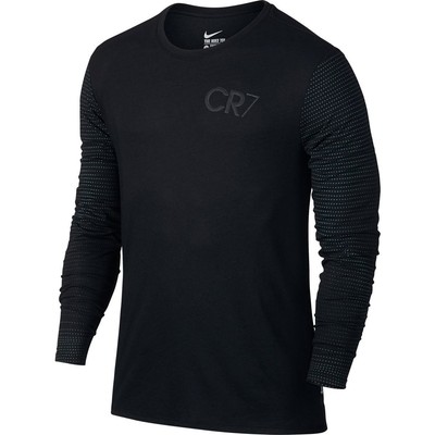 cristiano ronaldo black shirt