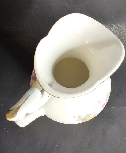 Vintage Royal Crown Chantilly Rose Hand Painted 1938 Creamer 8 1/4" - Picture 7 of 10