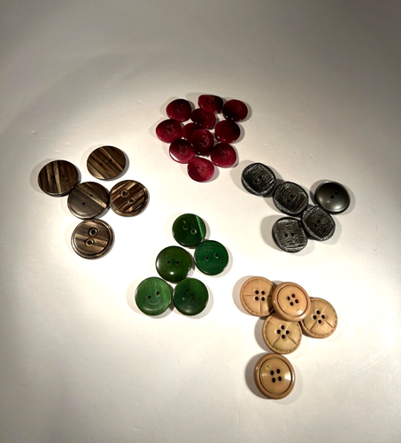 BUTTONS Mixed Lot 229 Buttons Some Used Most New Not Used - Picture 5 of 8