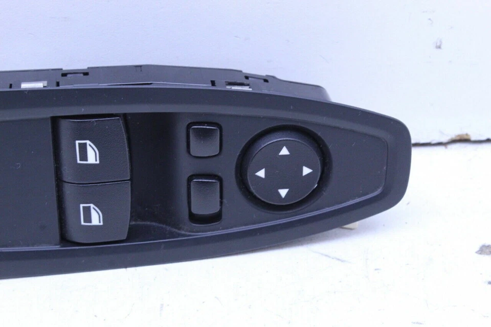 2015 BMW M4 F82 Coupe Power Window Switch Left OEM Used - Image 3 of 4
