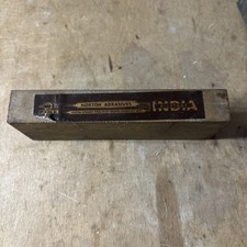 Vintage India Oil Stone