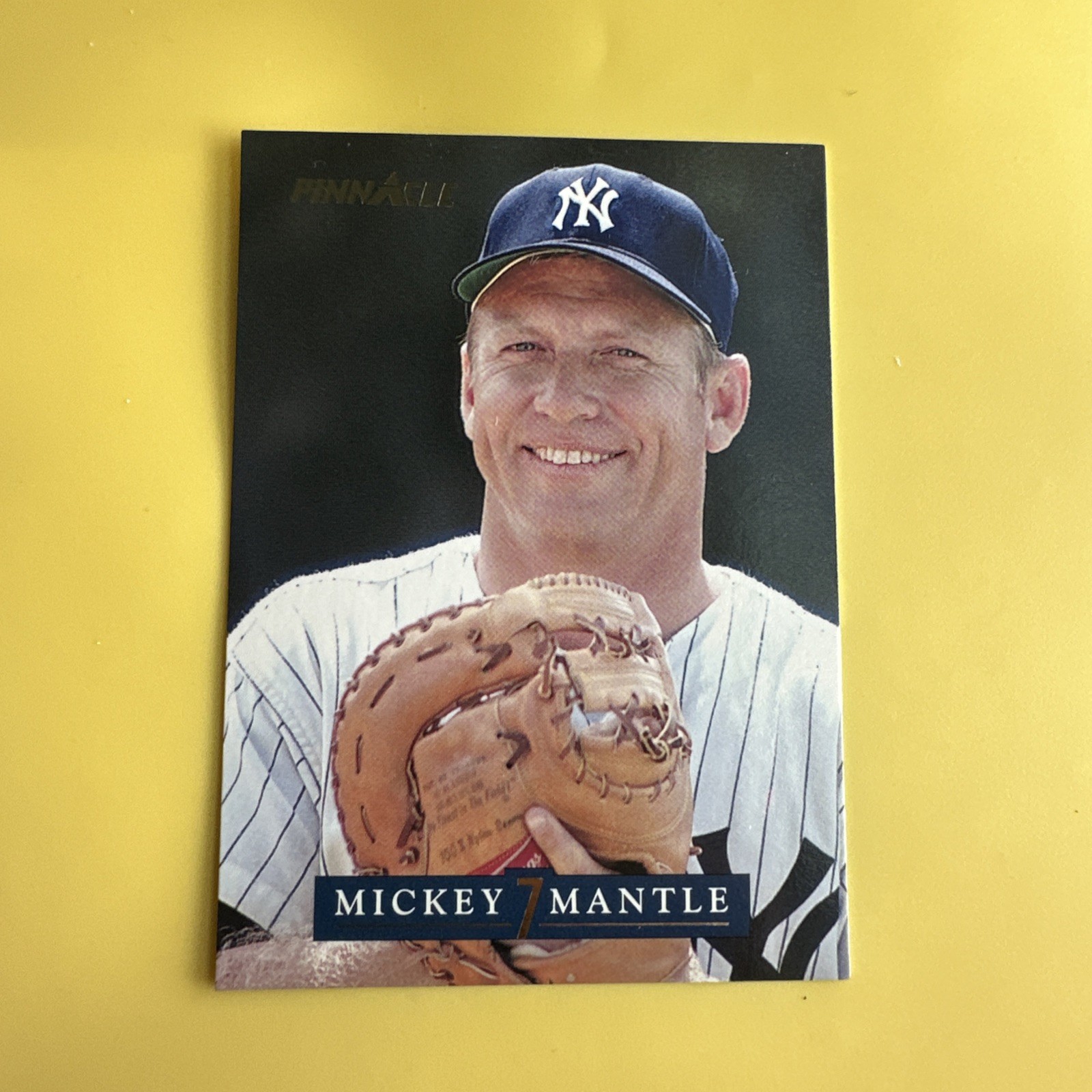 1992 Pinnacle First Base Mickey Mantle New York Yankees Card #22