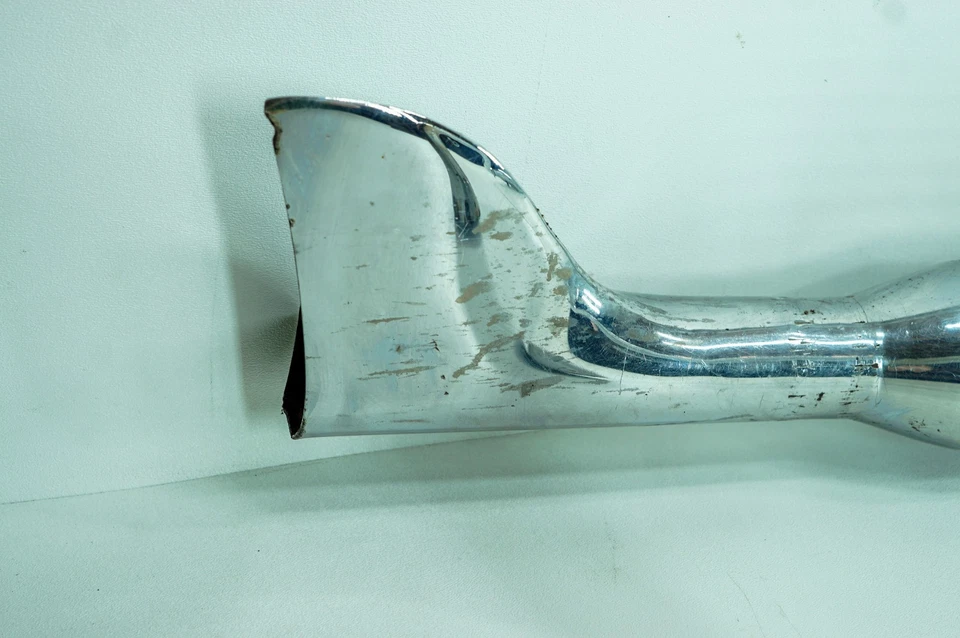 1980 年 Harley Electra Glide 旅游排气管消声器 刮痕 1353 — 第 2/4 张图片