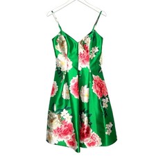 Eliza J Fit and Flare Floral Dress Green Size 6 NEW