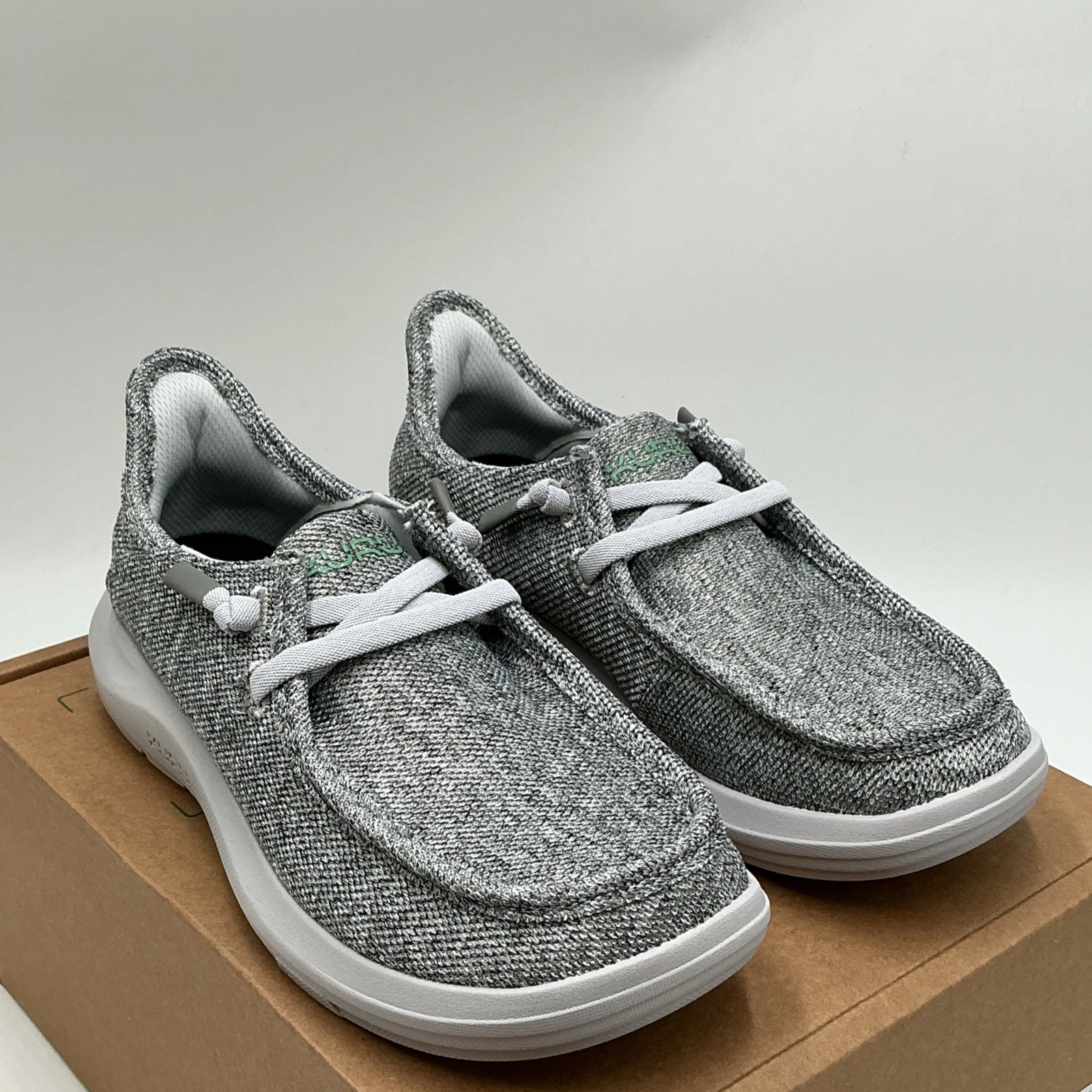 Kuru Draft Rento Sneakers Women 8.5 Gray Ultra-Lightweight Slip On Shoes Eby2949
Opens in a new wind
