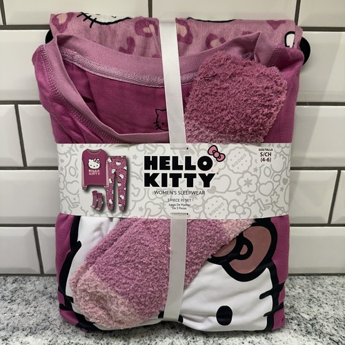 NEW HELLO KITTY WOMENS PJ 3 PIECE SET-2 PIECE PJ SET WITH SOCKS Small Pajamas