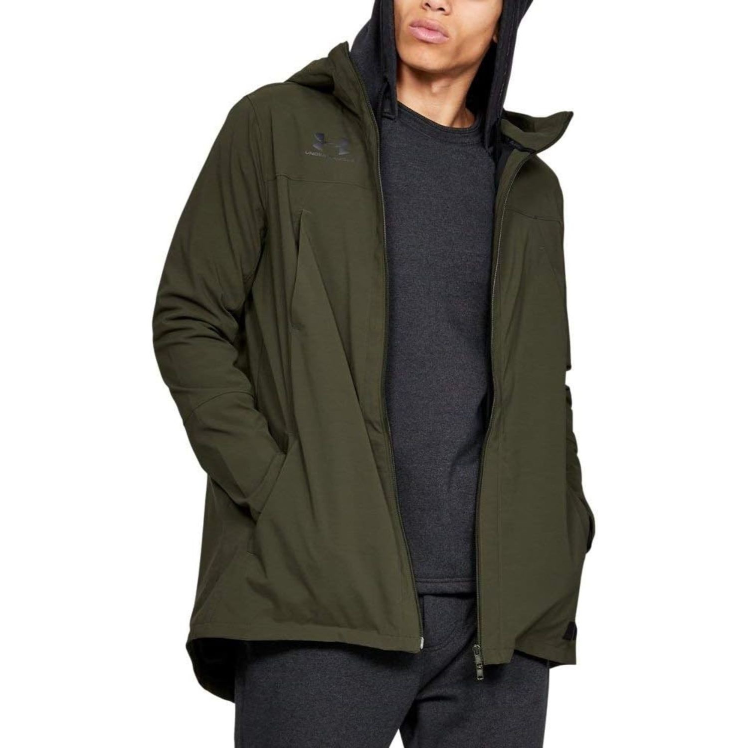 Under Armour Accelerate Terrace Sportjacke fr Mnner L 16390₽